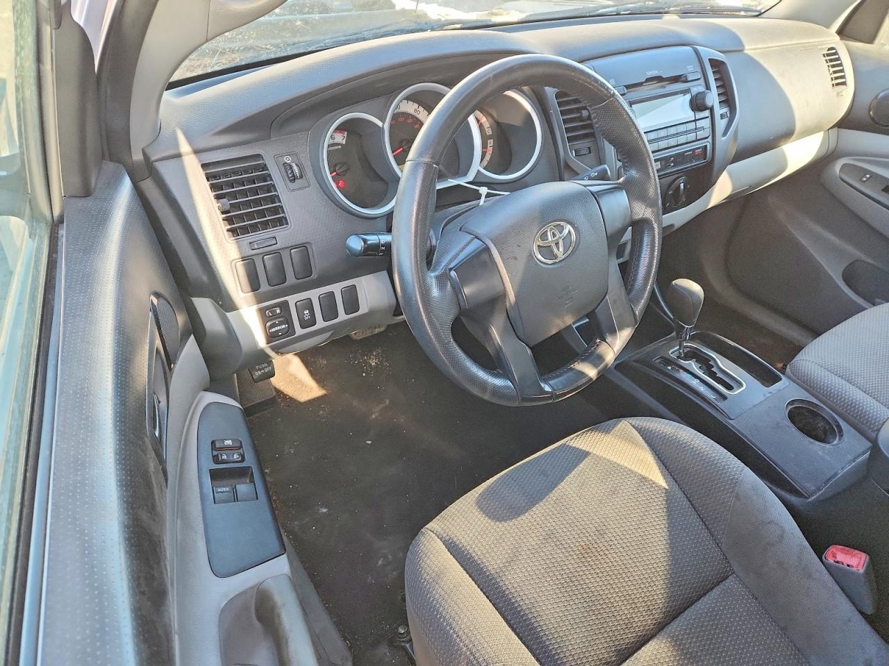 2012 TOYOTA TACOMA ACCESS CAB photo 8