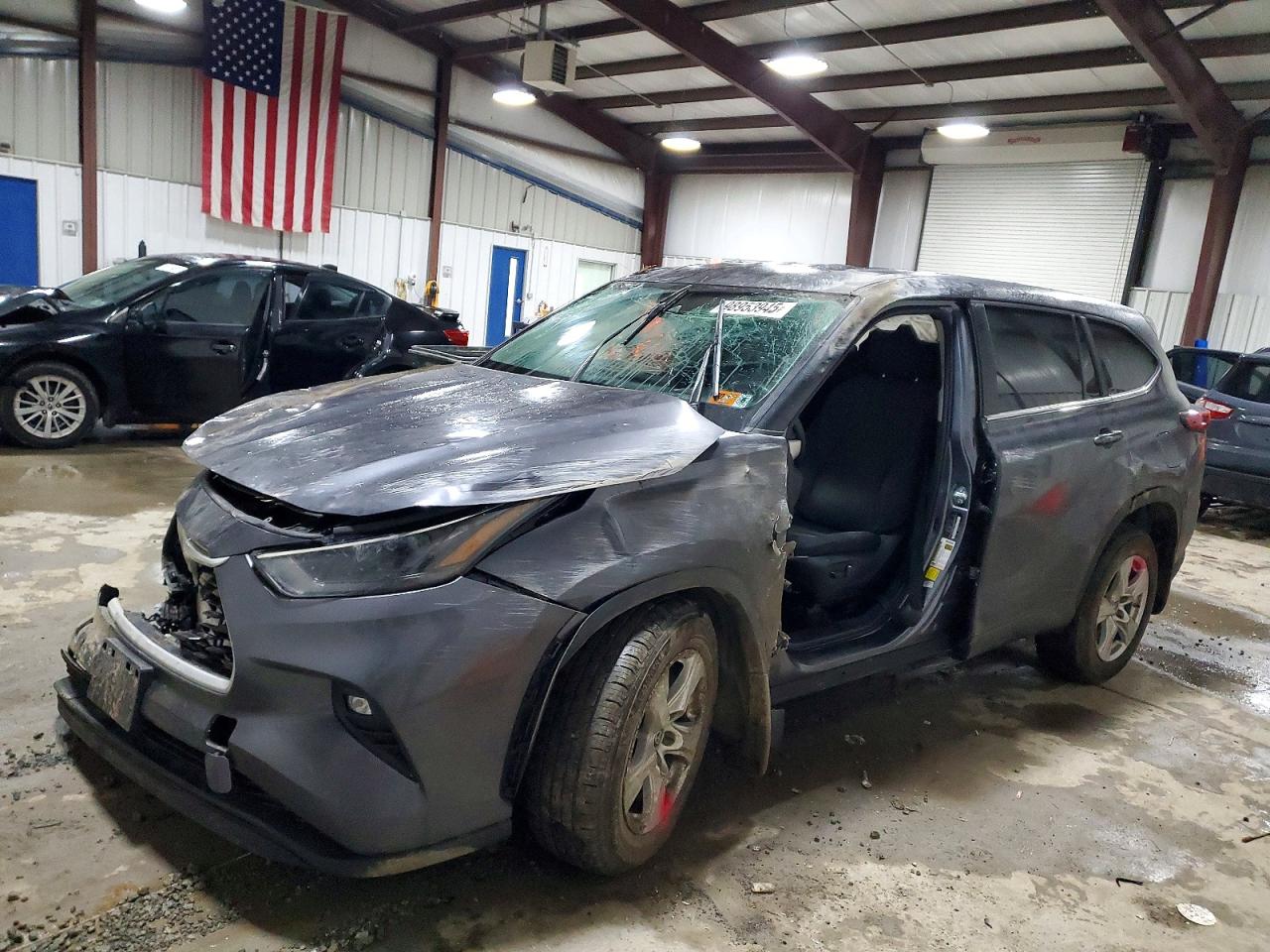 2023 TOYOTA HIGHLANDER