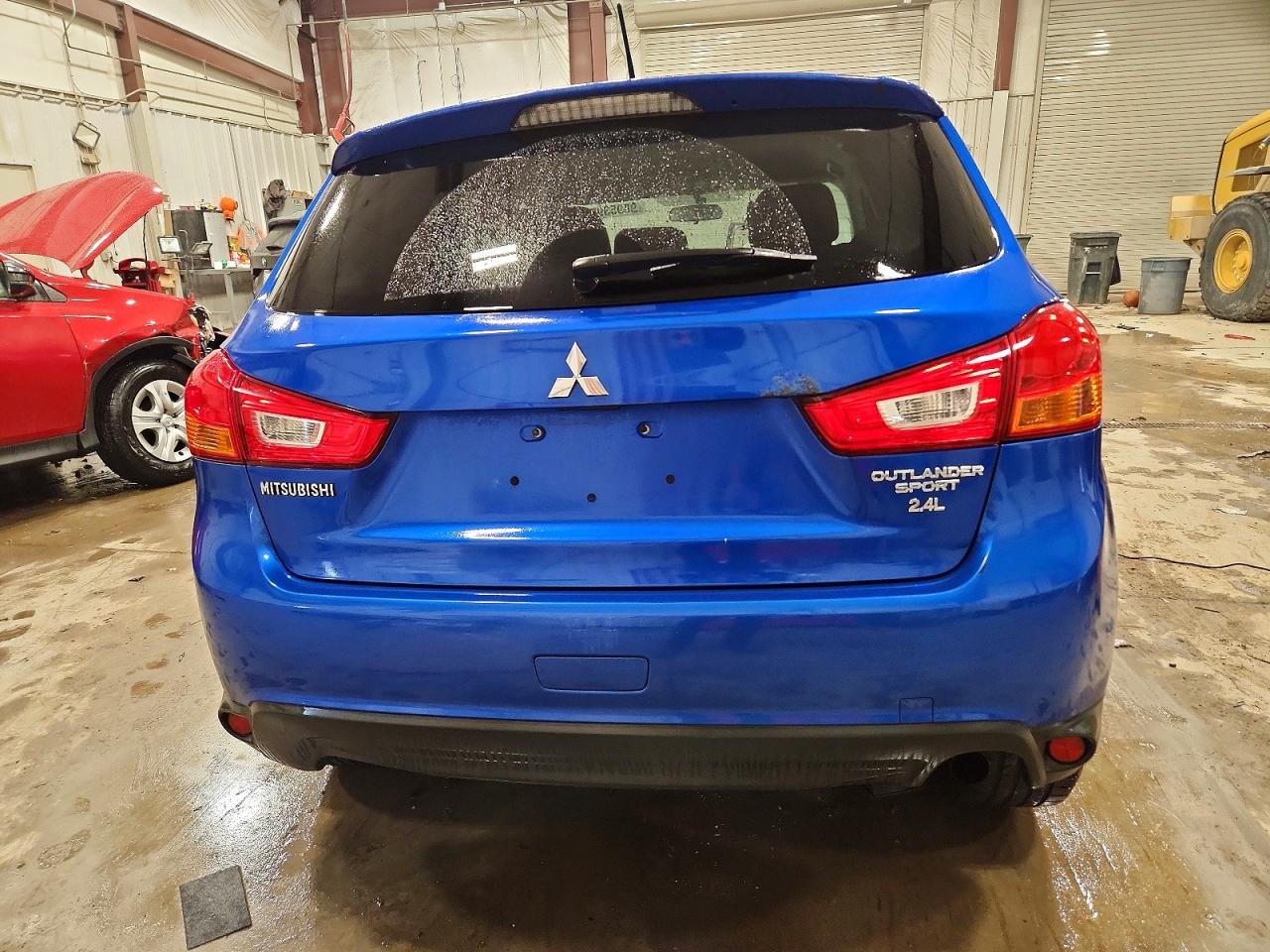 2015 MITSUBISHI OUTLANDER SPORT ES photo 16