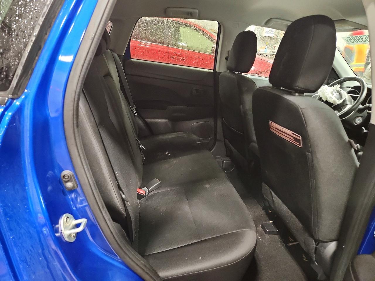 2015 MITSUBISHI OUTLANDER SPORT ES photo 31