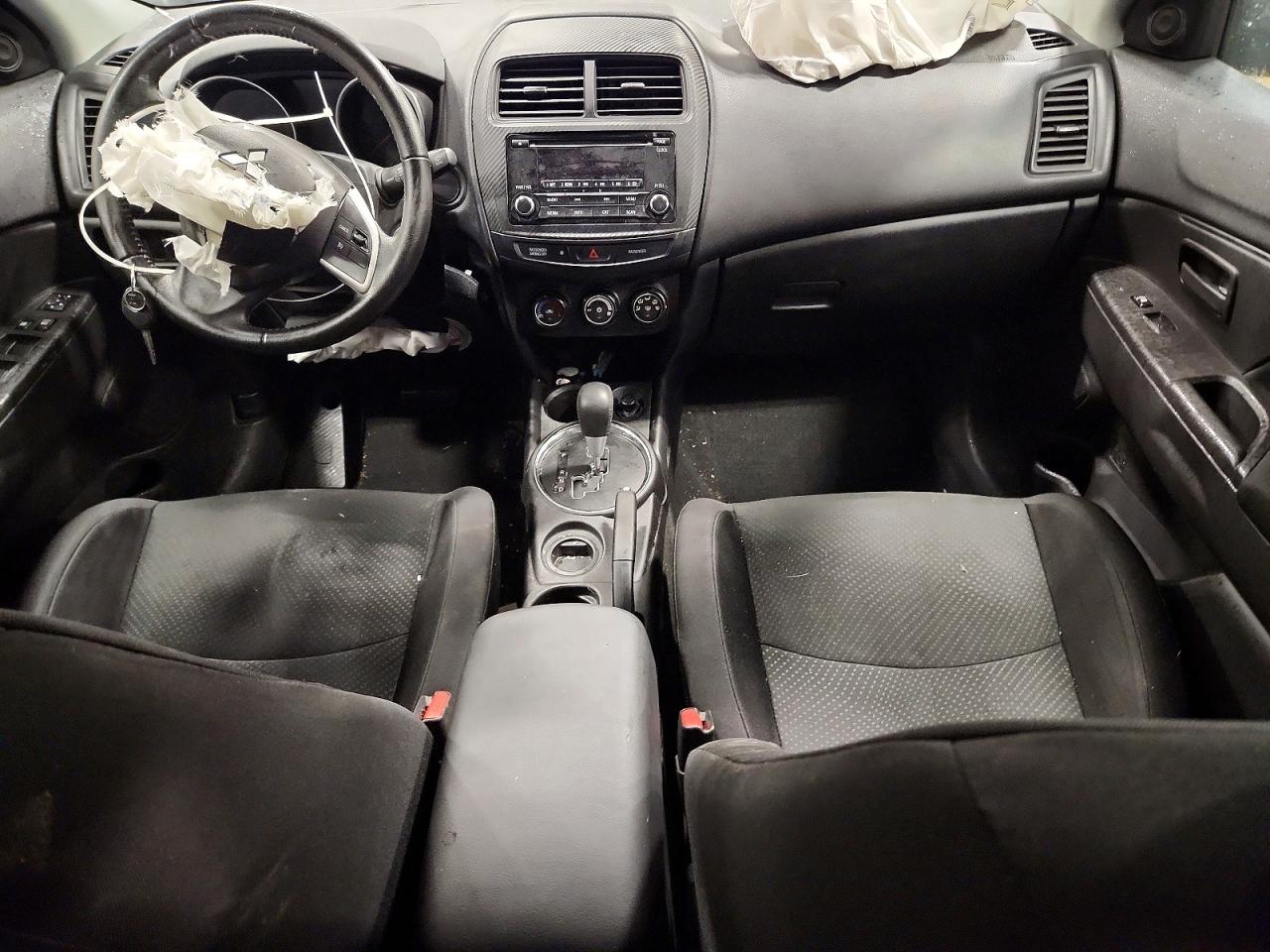 2015 MITSUBISHI OUTLANDER SPORT ES photo 22