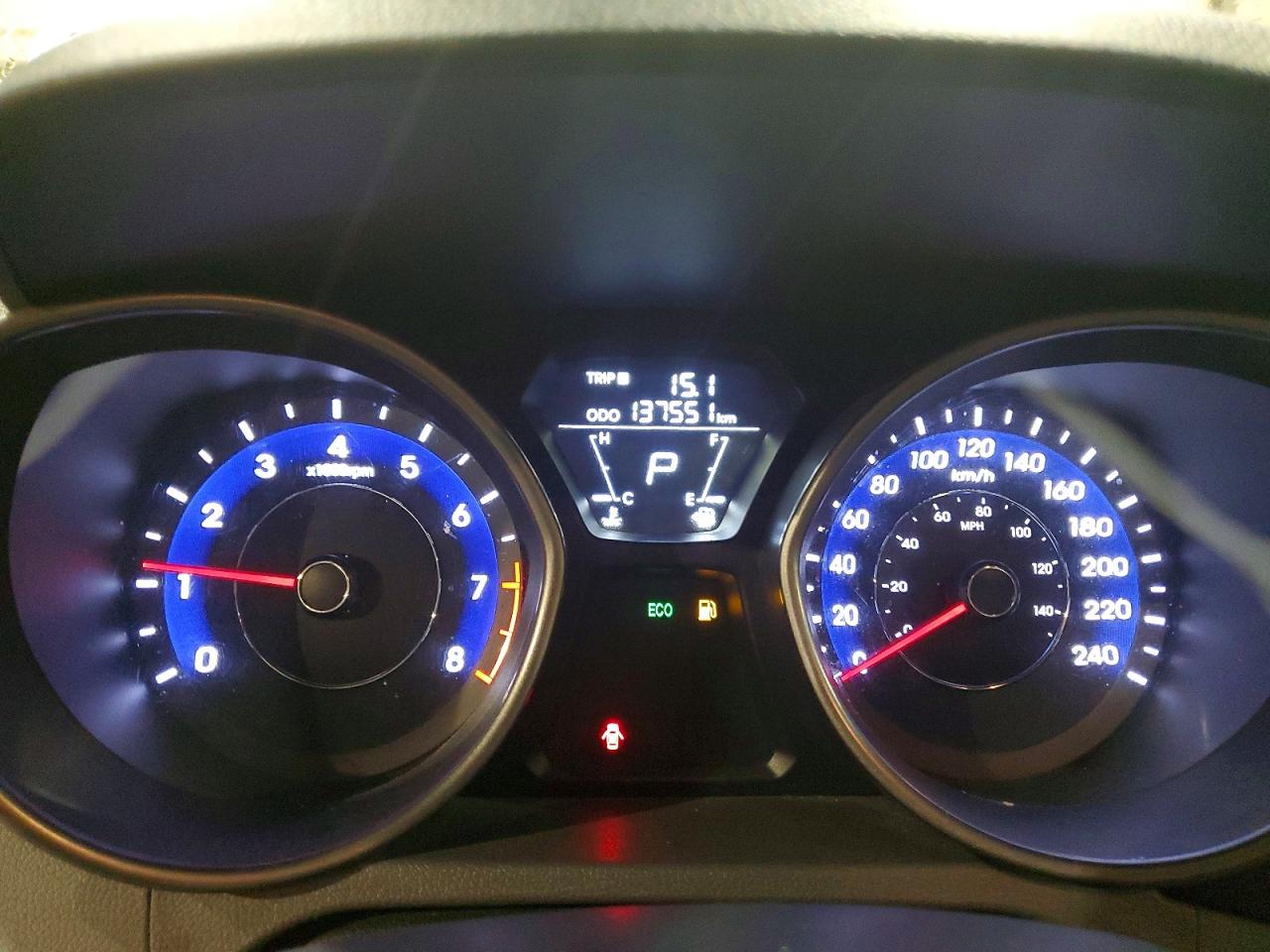 2013 HYUNDAI ELANTRA GLS photo 9