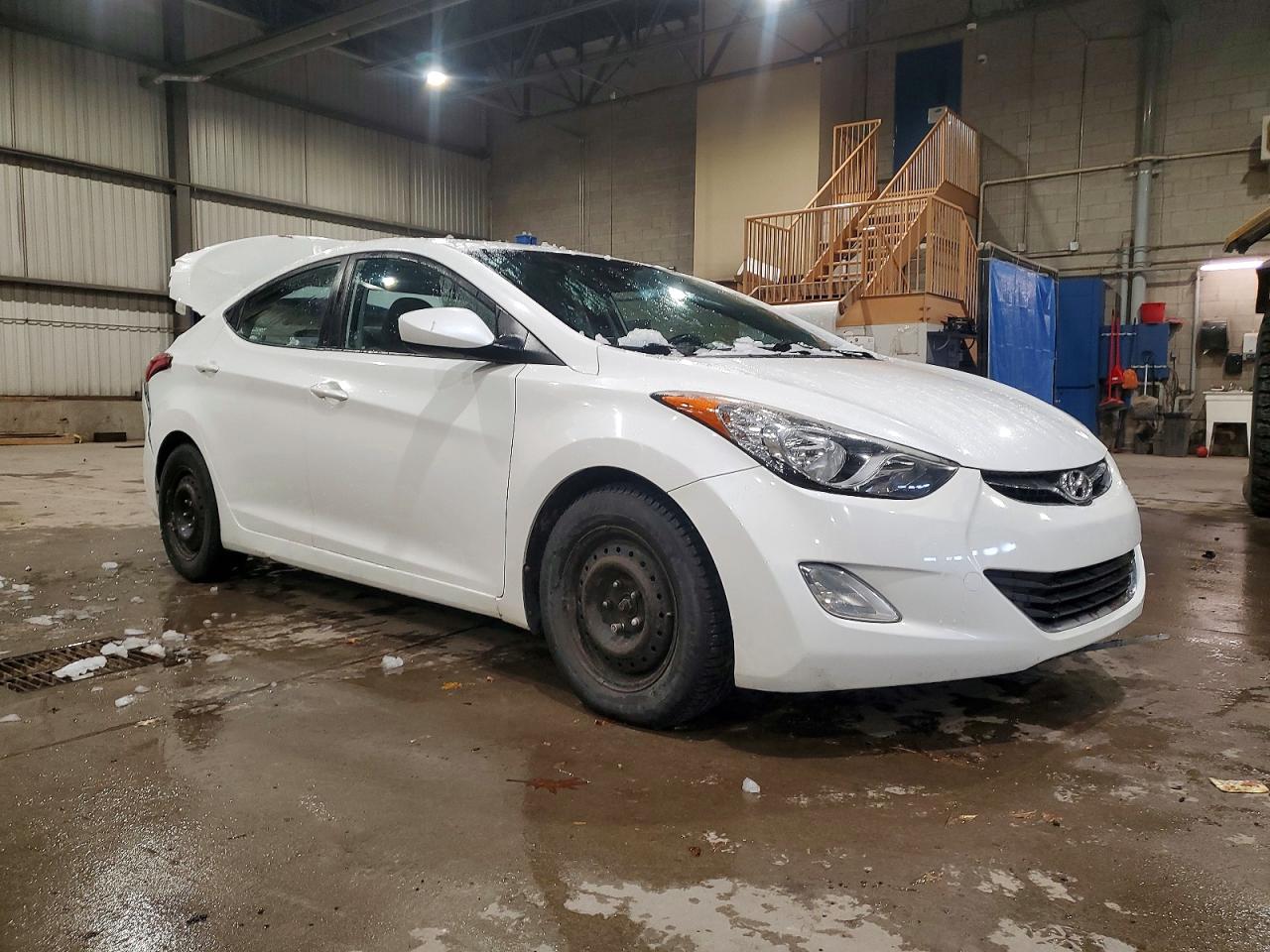 2013 HYUNDAI ELANTRA GLS photo 4