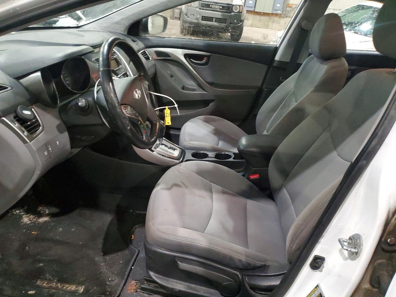 2013 HYUNDAI ELANTRA GLS photo 7