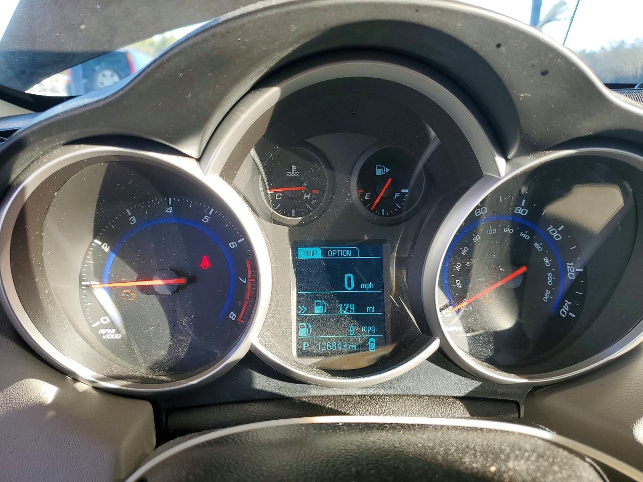 2016 CHEVROLET CRUZE LIMITED LS photo 9
