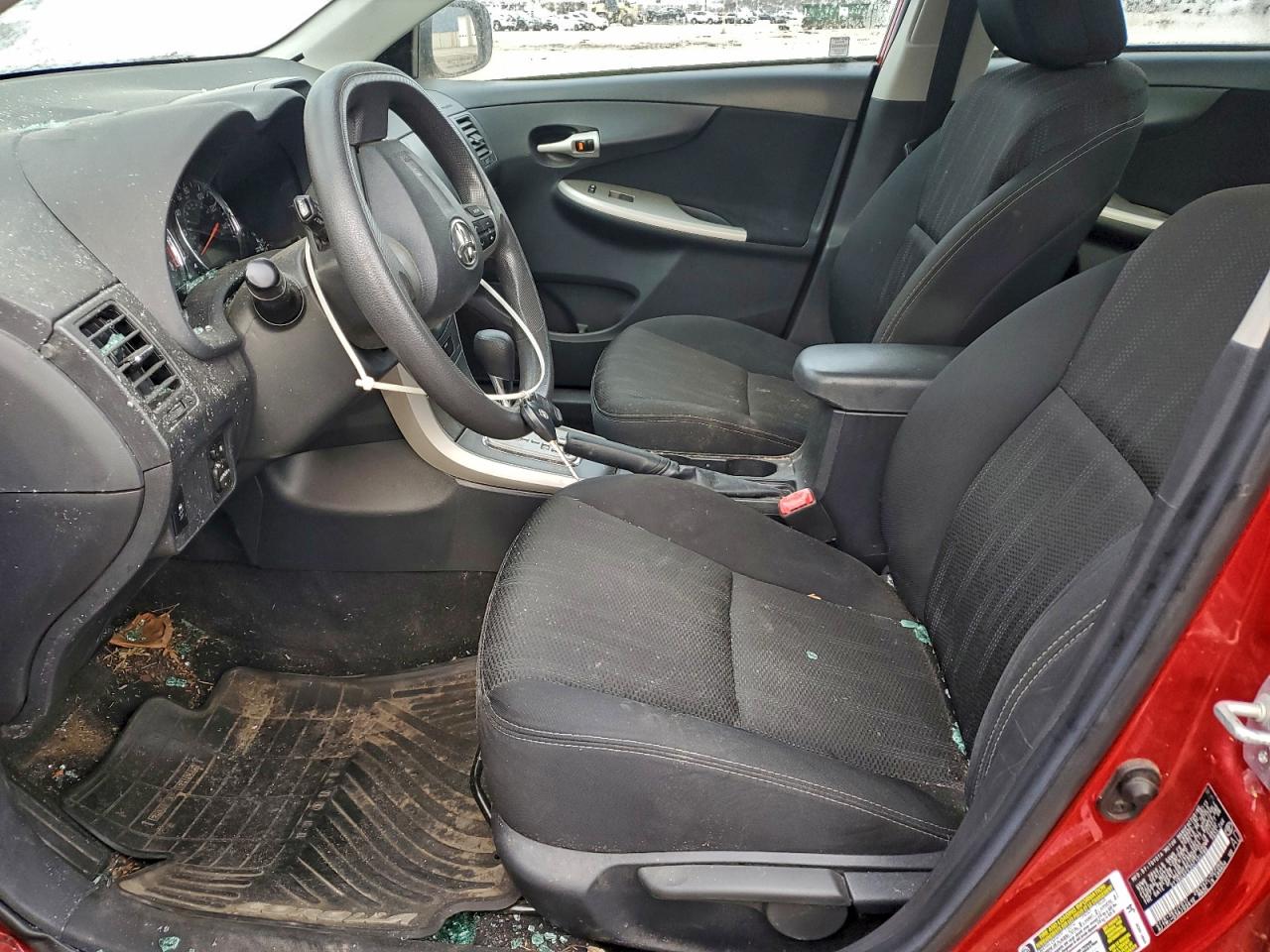 2013 TOYOTA COROLLA BASE photo 7