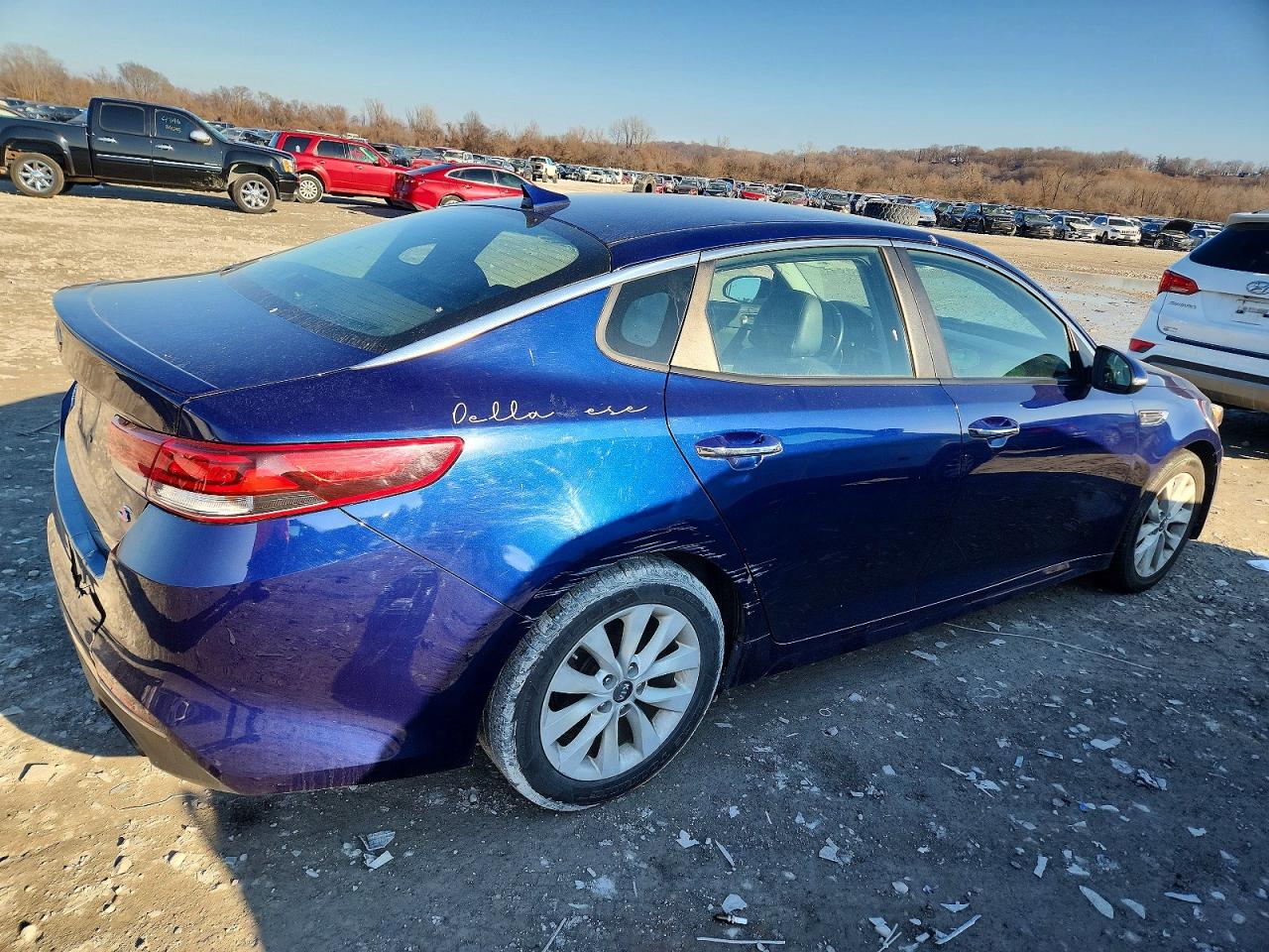 2018 KIA OPTIMA LX photo 3