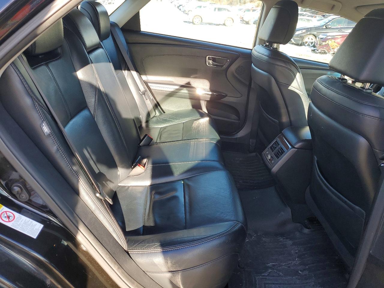 2013 TOYOTA AVALON HYBRID photo 19