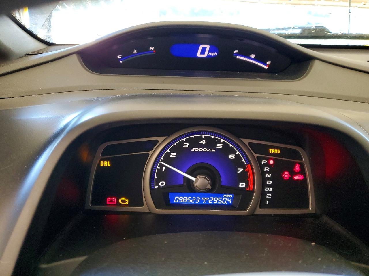 2010 HONDA CIVIC LX photo 9