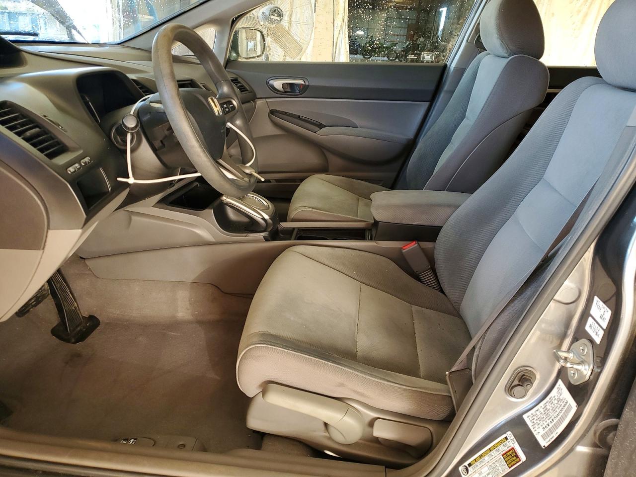 2010 HONDA CIVIC LX photo 7