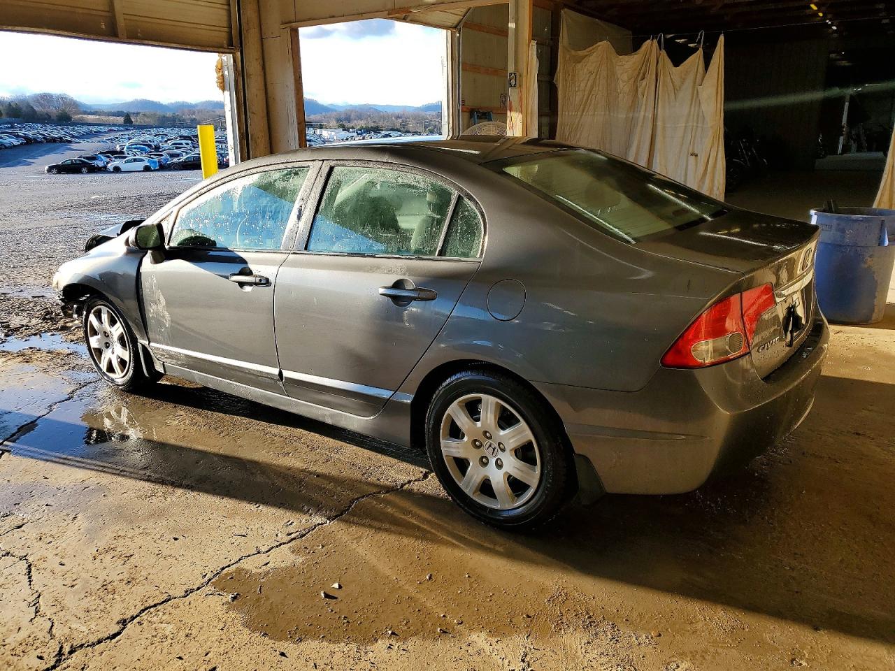2010 HONDA CIVIC LX photo 2
