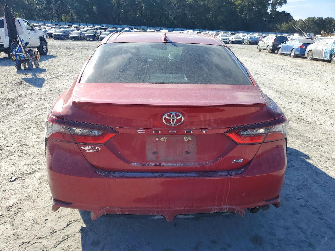 2022 TOYOTA CAMRY SE photo 6