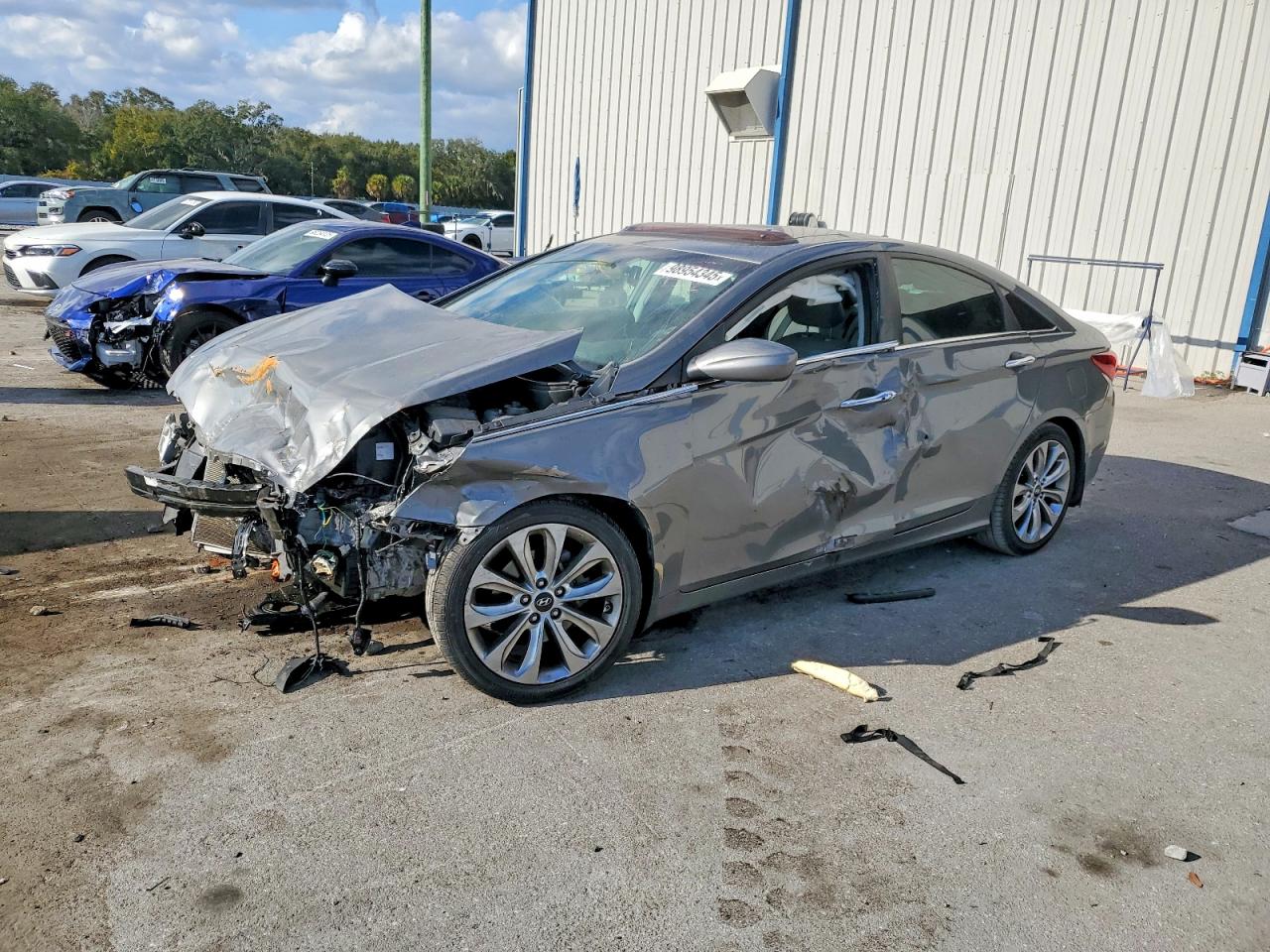 2013 HYUNDAI SONATA