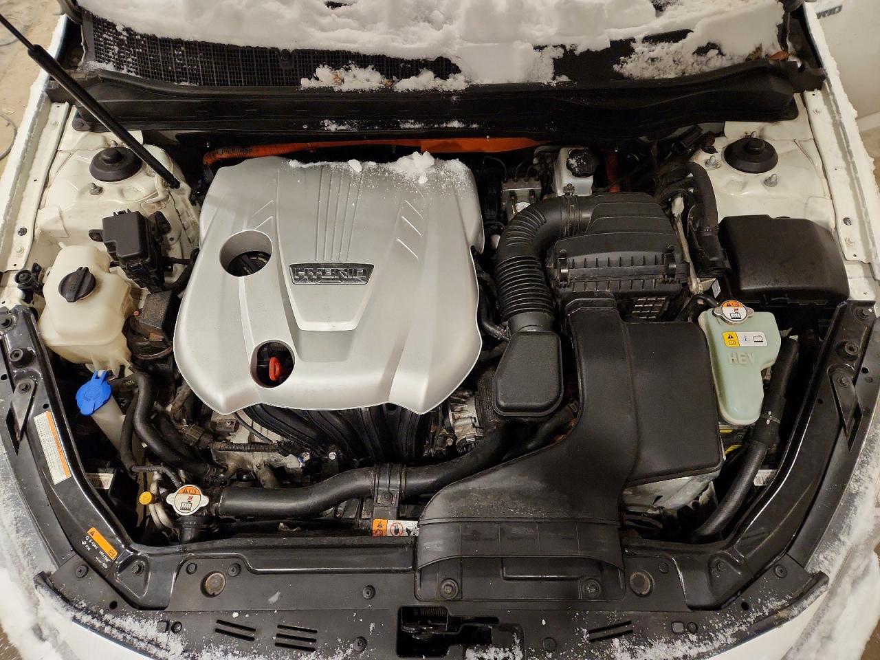 2013 KIA OPTIMA HYBRID photo 11