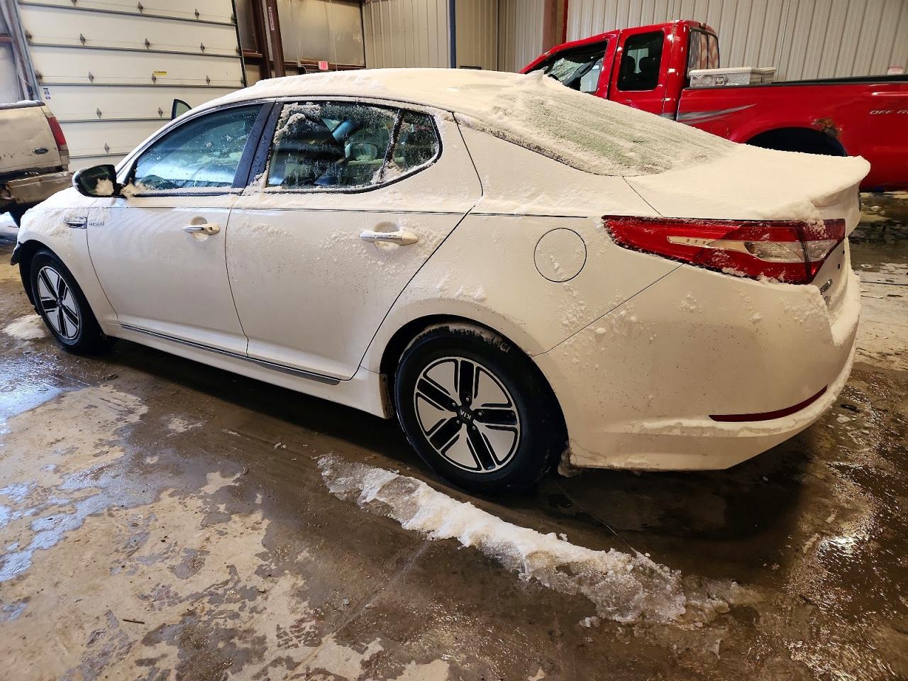 2013 KIA OPTIMA HYBRID photo 2