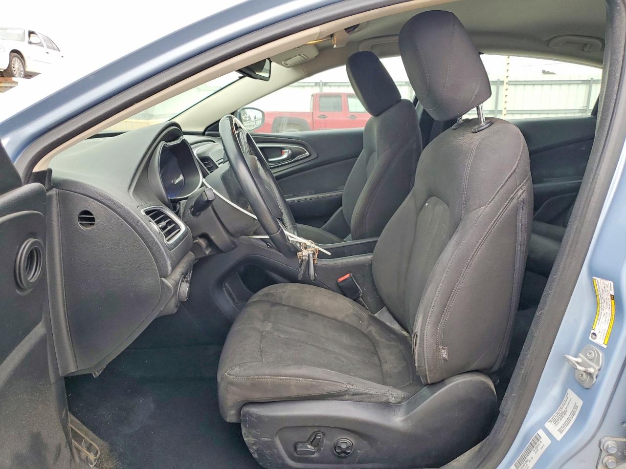 2015 CHRYSLER 200 LIMITED photo 7