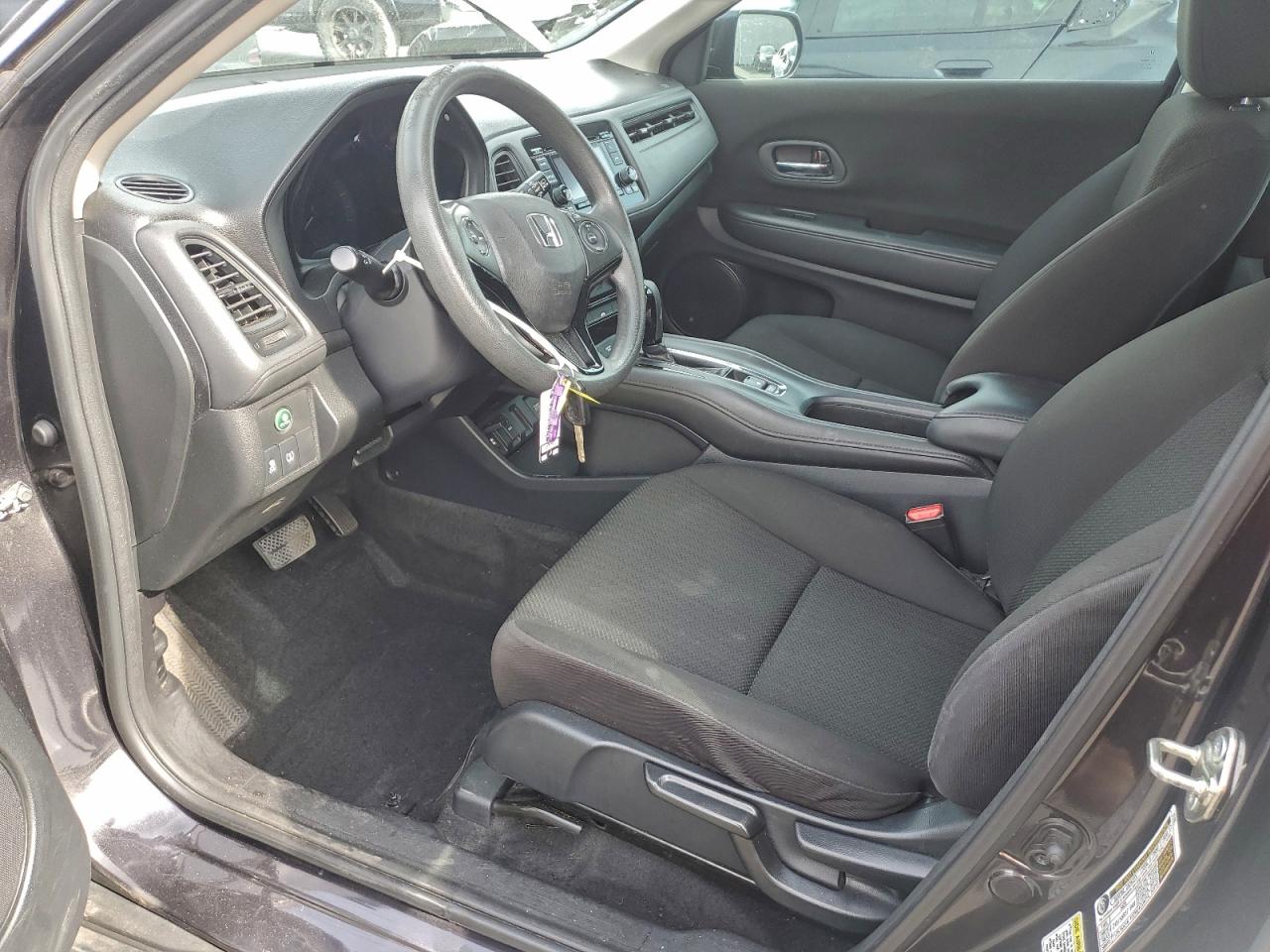 2016 HONDA HR-V LX photo 7