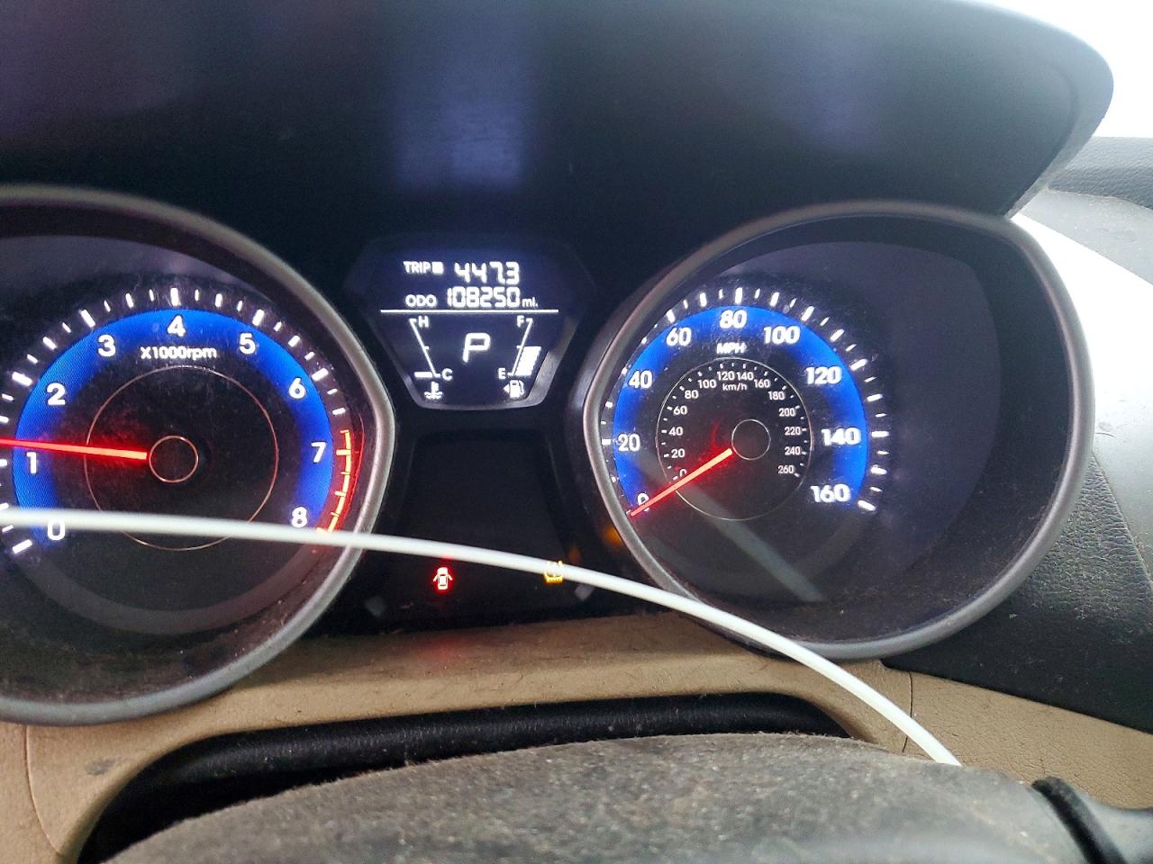 2013 HYUNDAI ELANTRA GLS photo 9