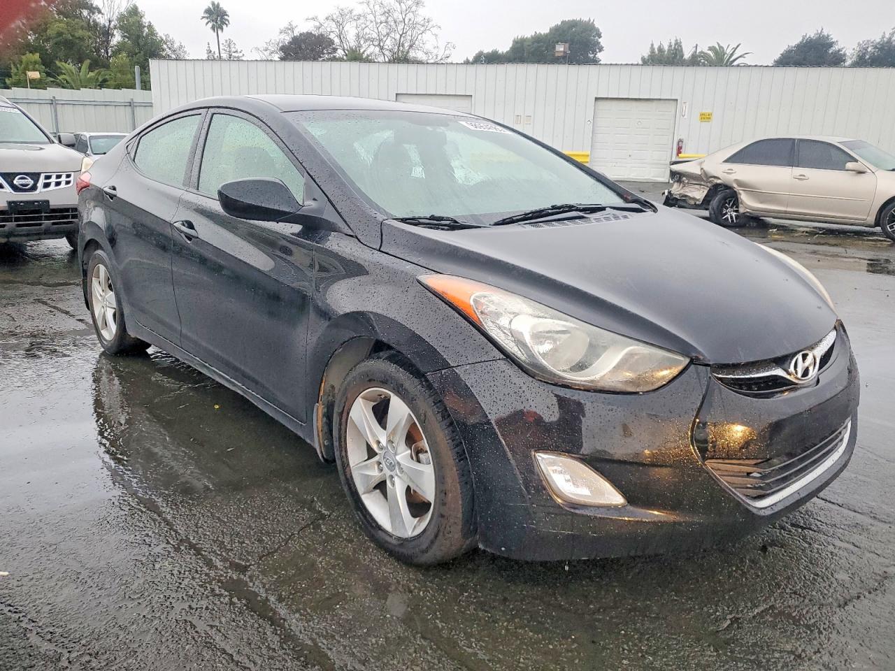 2013 HYUNDAI ELANTRA GLS photo 4