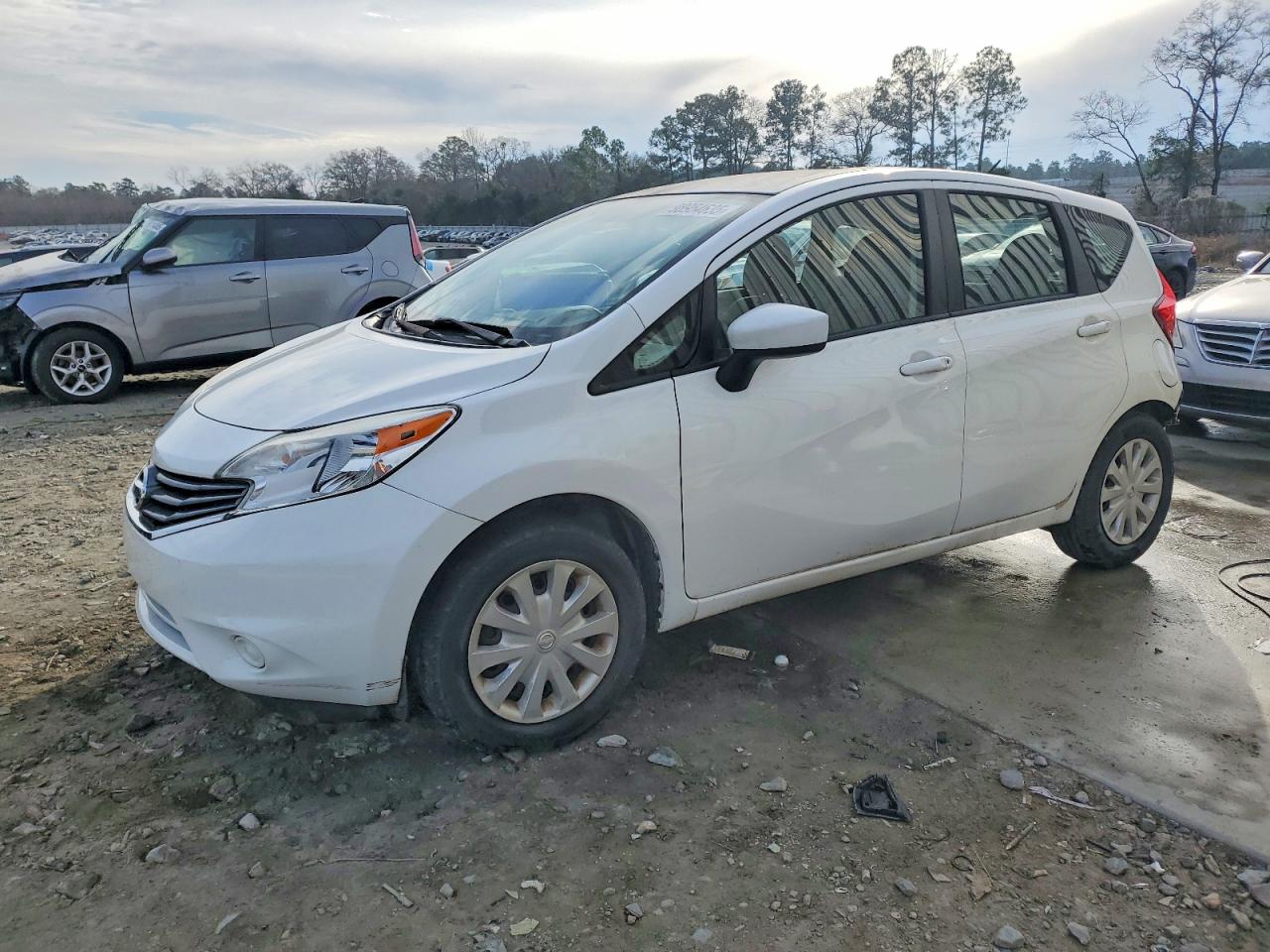 2016 NISSAN VERSA NOTE