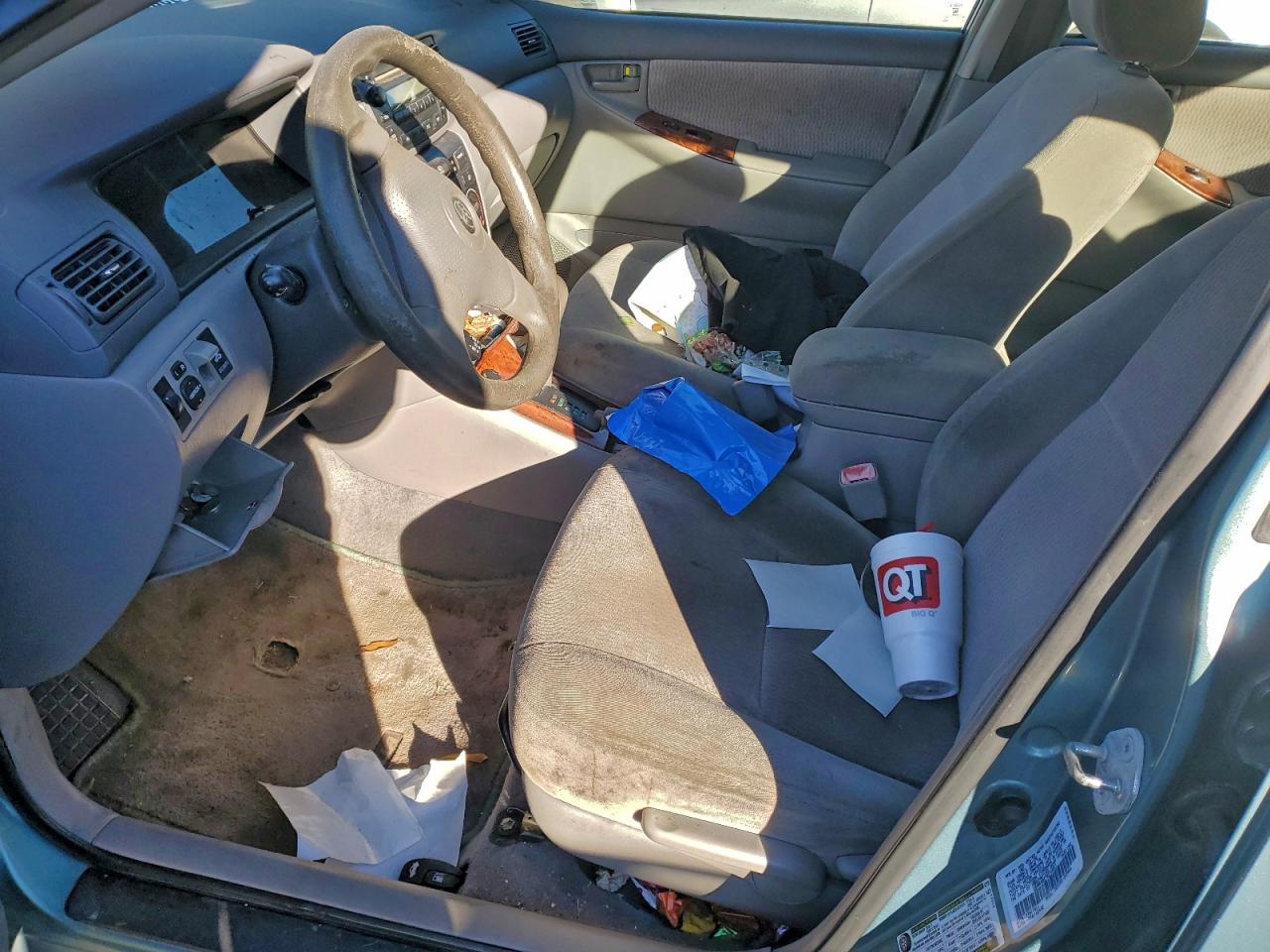 2006 TOYOTA COROLLA CE photo 7