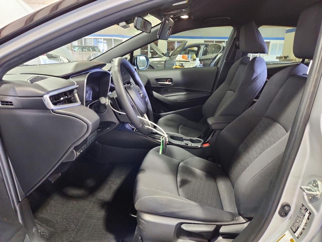 2025 TOYOTA COROLLA SE photo 7