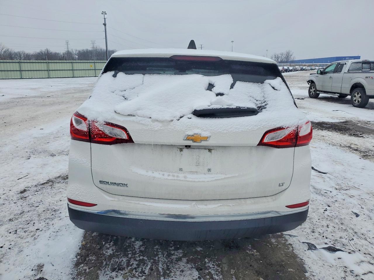 2021 CHEVROLET EQUINOX LT photo 6