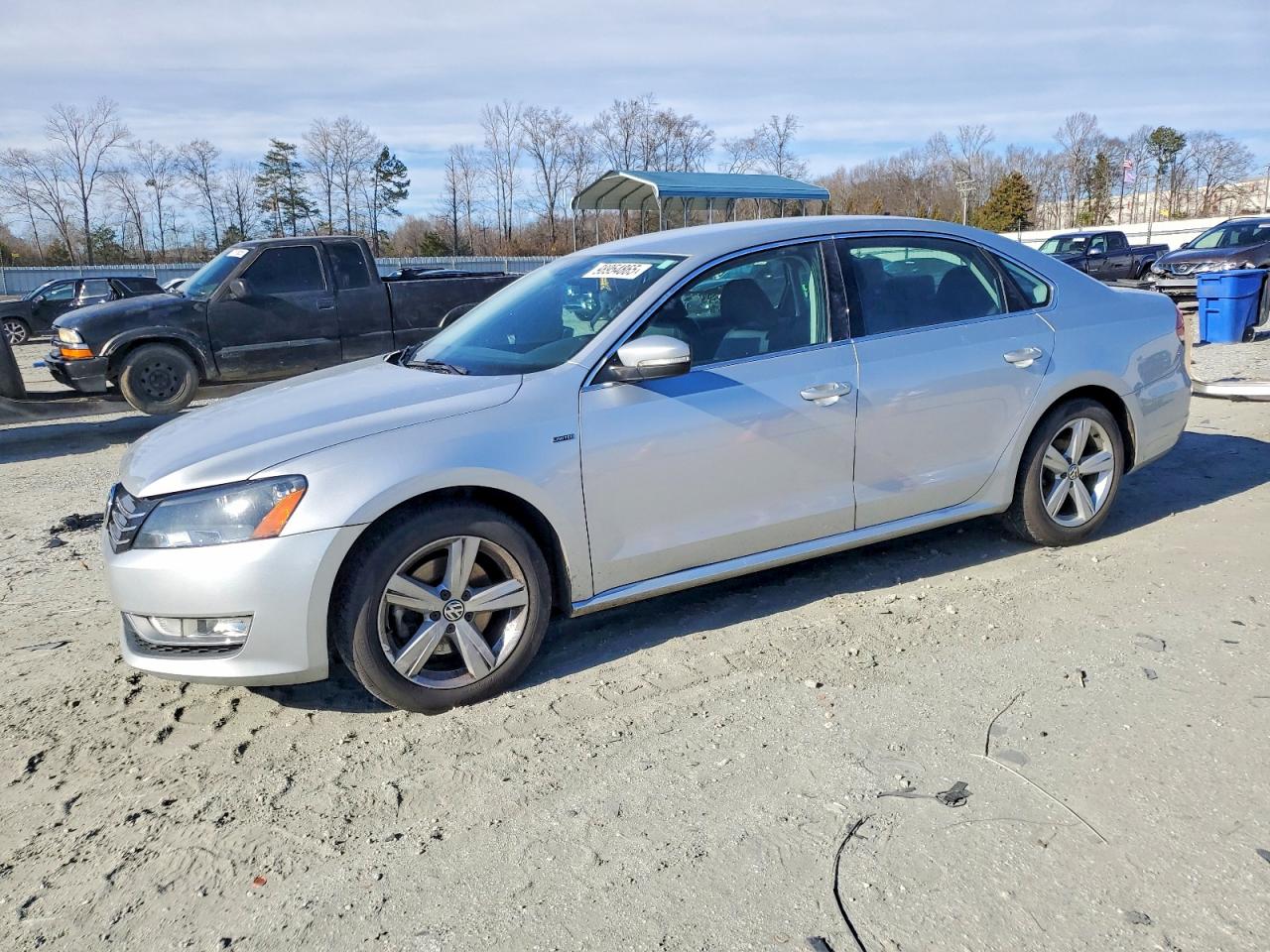 2015 VOLKSWAGEN PASSAT