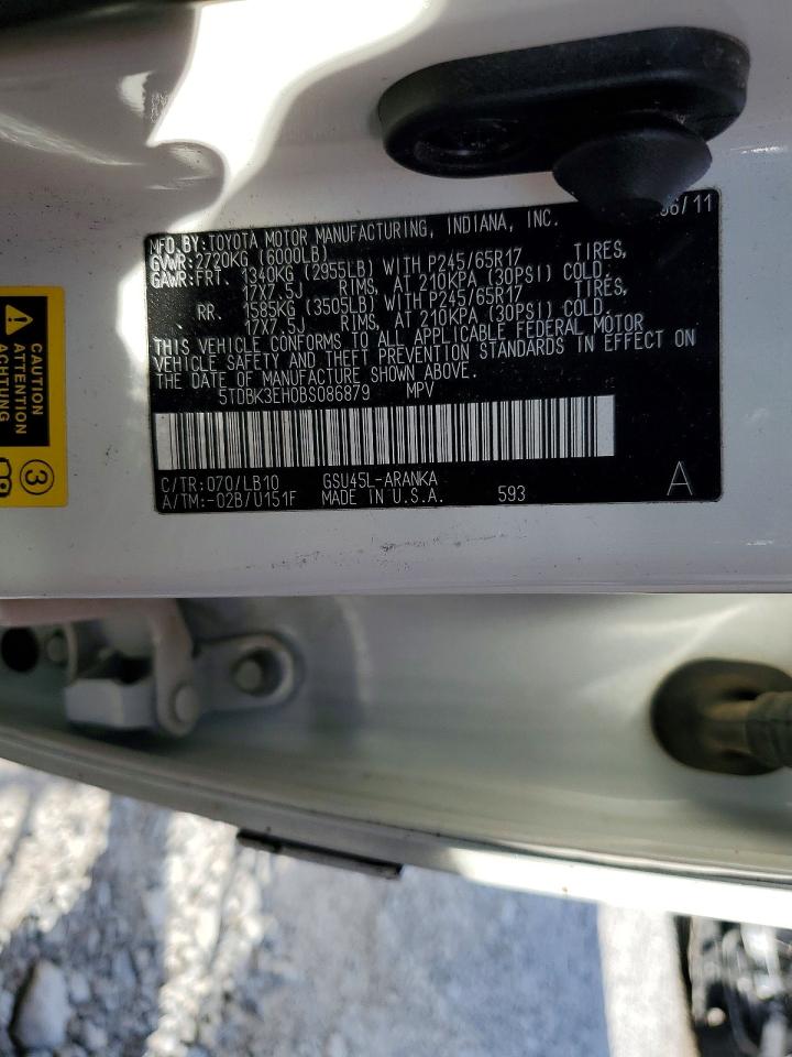 2011 TOYOTA HIGHLANDER BASE photo 13