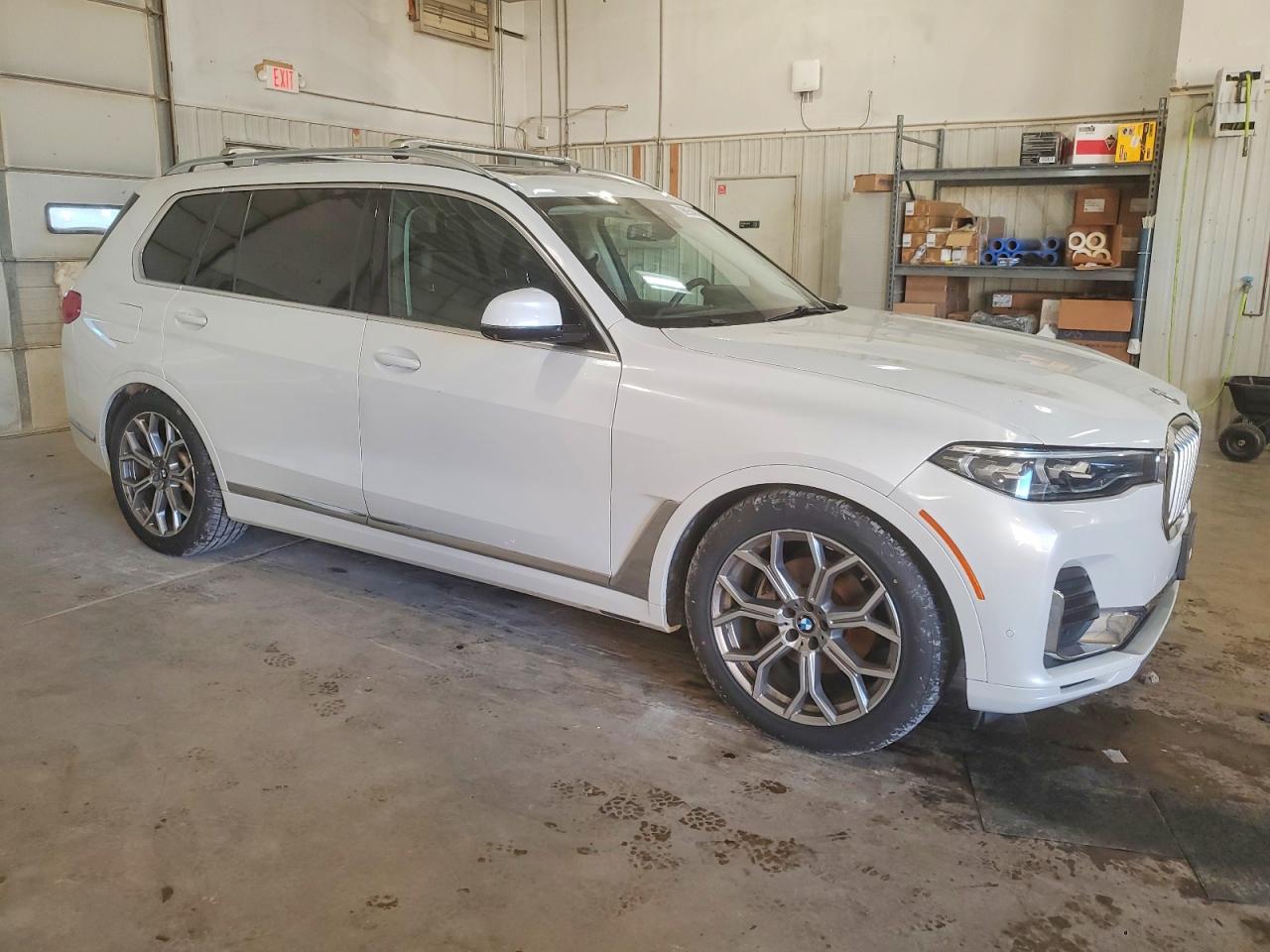 2020 BMW X7 XDRIVE40I photo 4