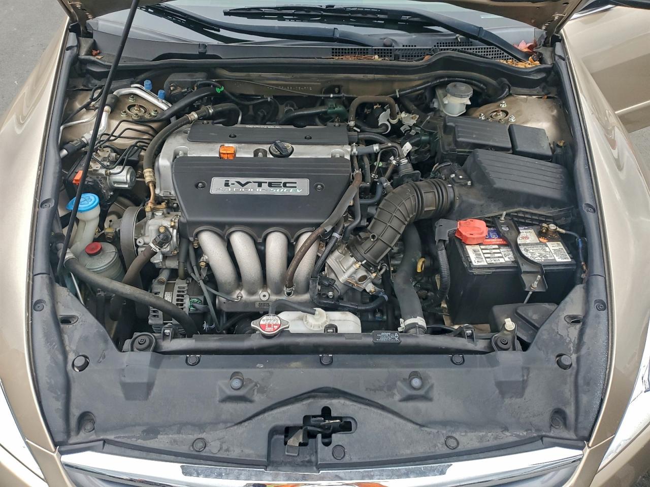 2006 HONDA ACCORD LX photo 31