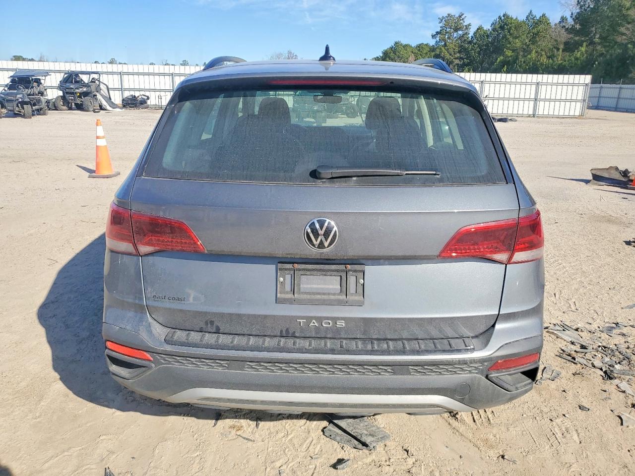 2024 VOLKSWAGEN TAOS S photo 11