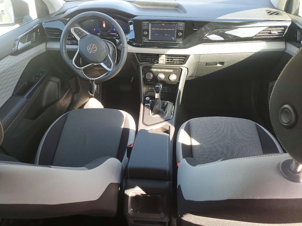 2024 VOLKSWAGEN TAOS S photo 15