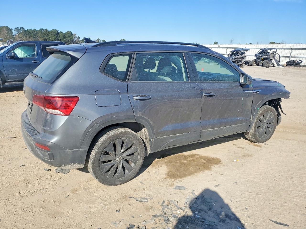 2024 VOLKSWAGEN TAOS S photo 5