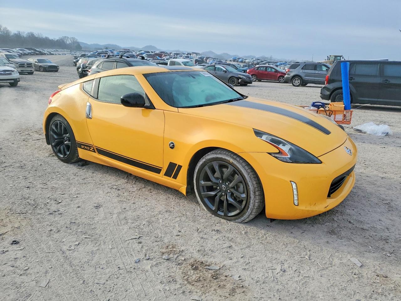 2018 NISSAN 370Z BASE photo 4