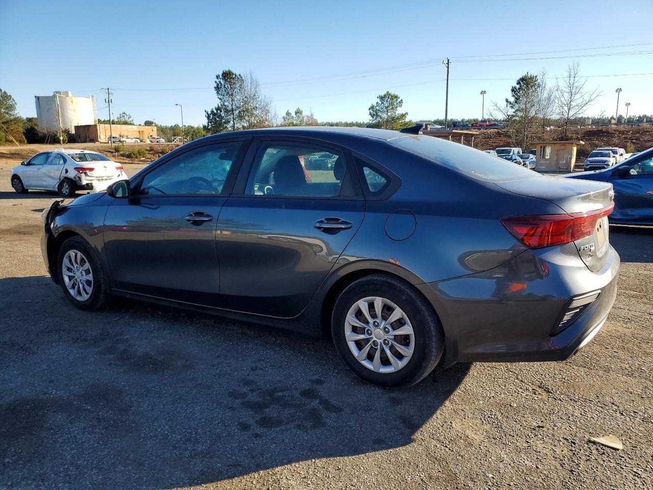 2020 KIA FORTE FE photo 2