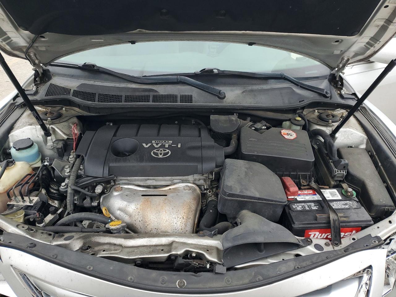 2010 TOYOTA CAMRY BASE photo 11