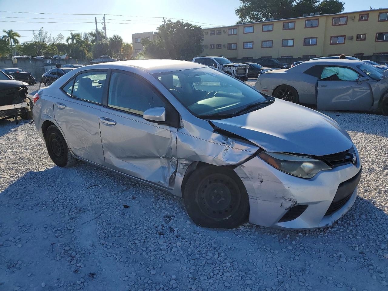 2014 TOYOTA COROLLA L photo 10