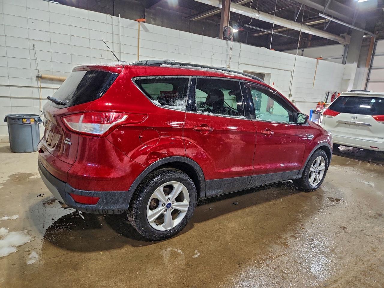 2016 FORD ESCAPE SE photo 3