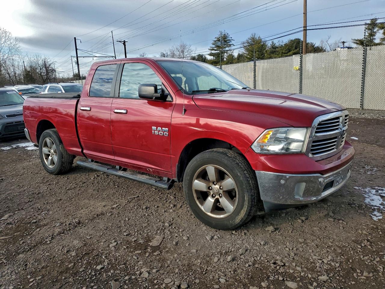 2014 RAM 1500 SLT photo 4