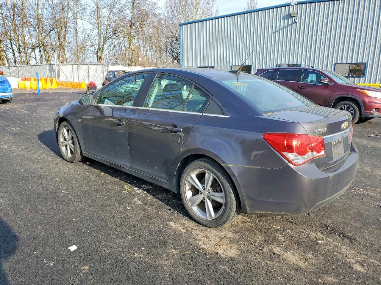 2014 CHEVROLET CRUZE LT photo 2