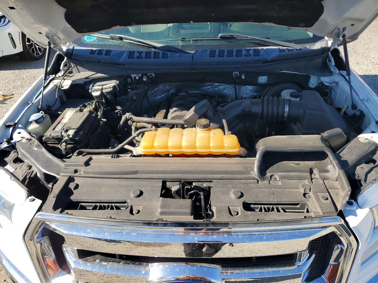2016 FORD F150 SUPERCREW photo 11