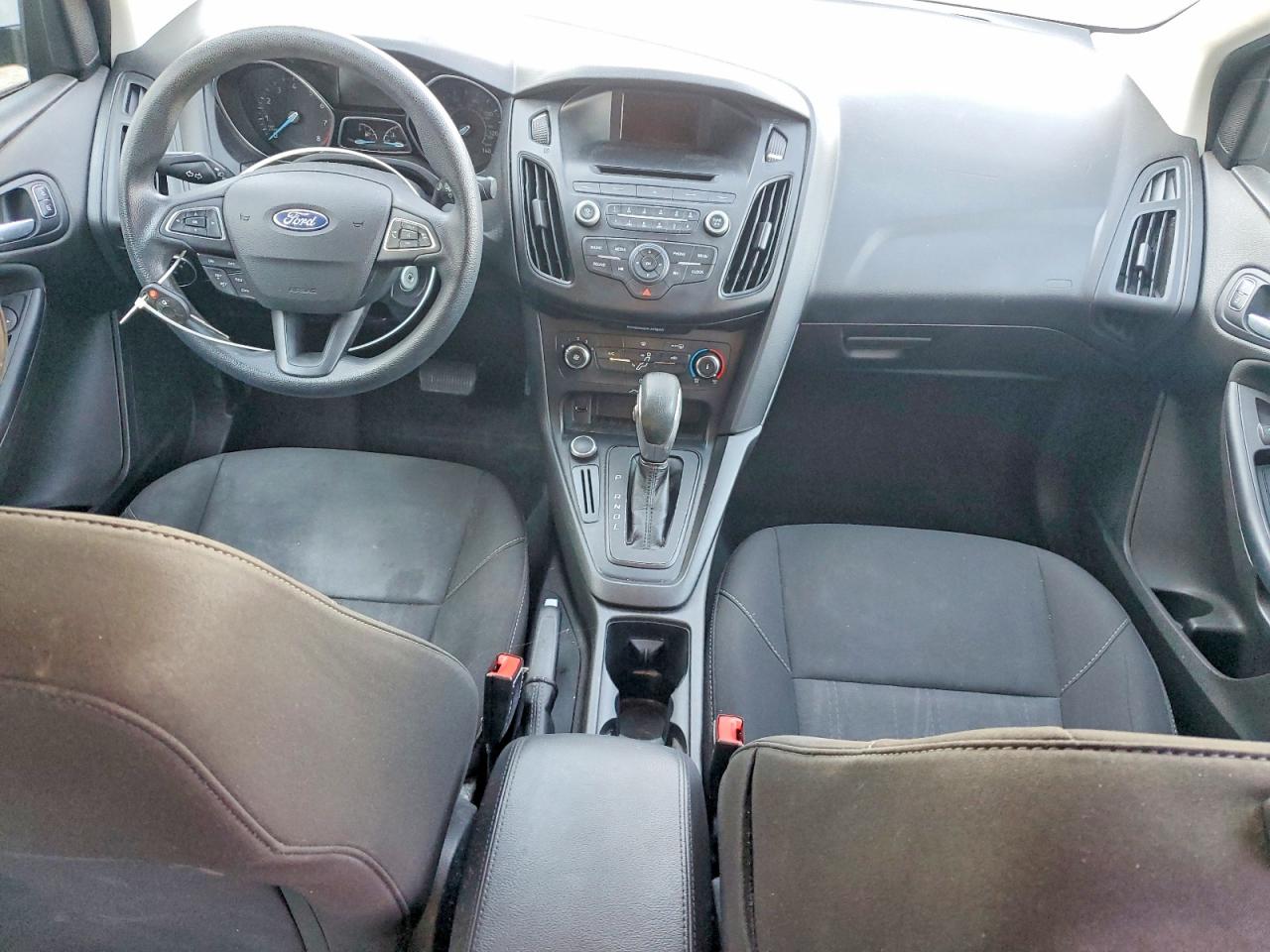 2017 FORD FOCUS S photo 8