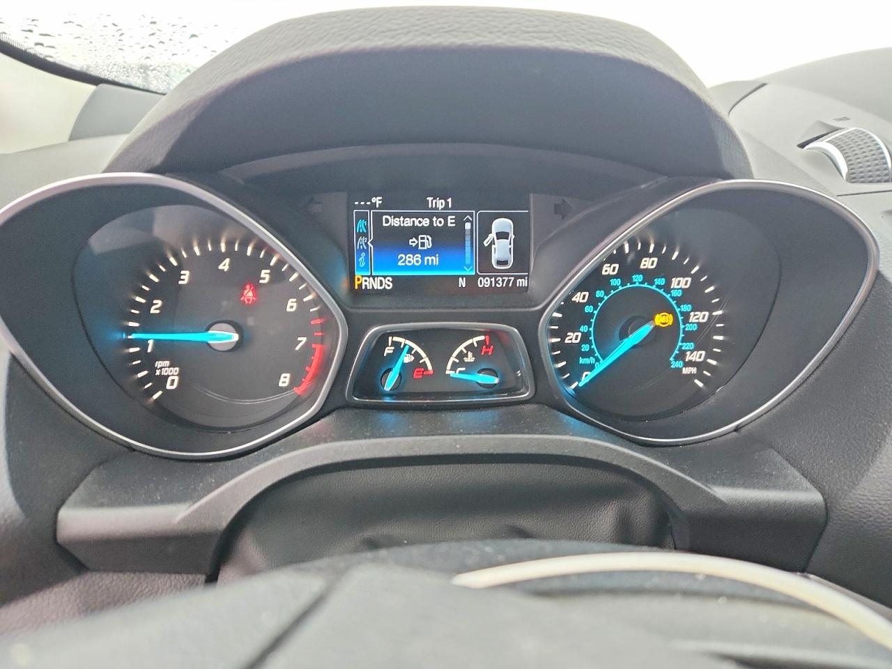 2016 FORD ESCAPE SE photo 9