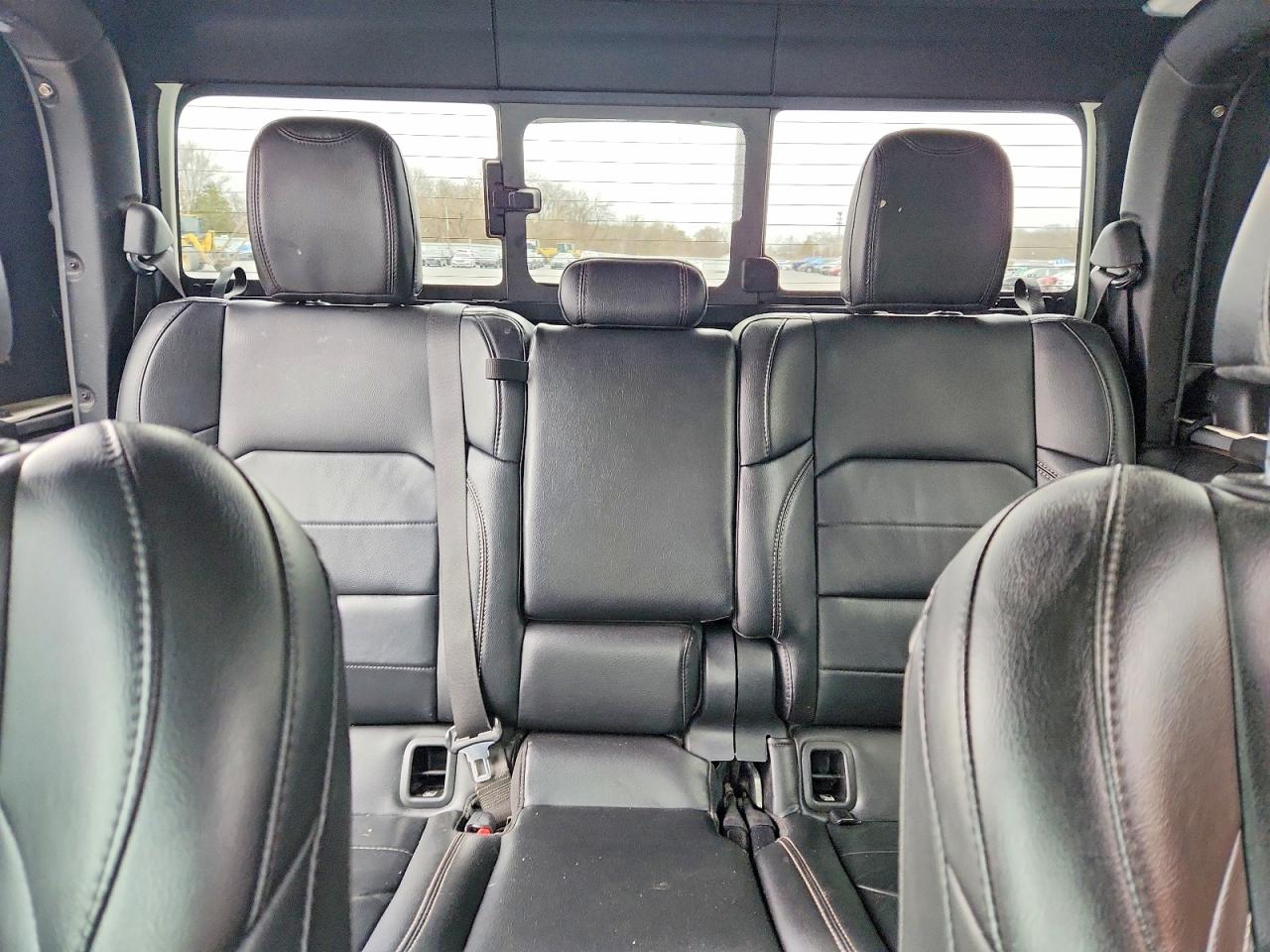 2021 JEEP GLADIATOR OVERLAND photo 10