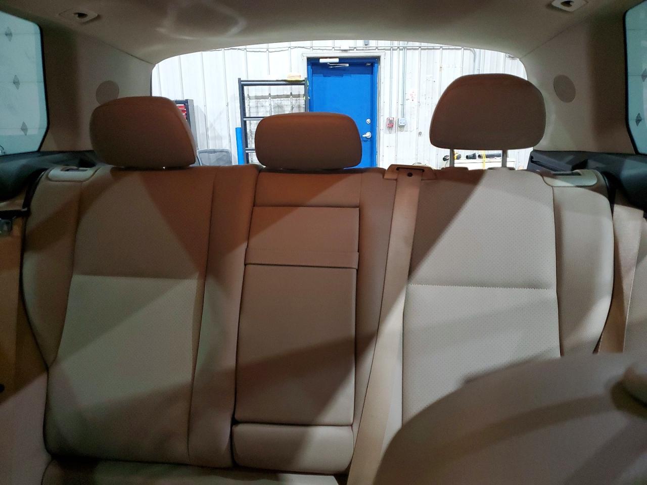 2010 MERCEDES-BENZ GLK 350 4MATIC photo 28