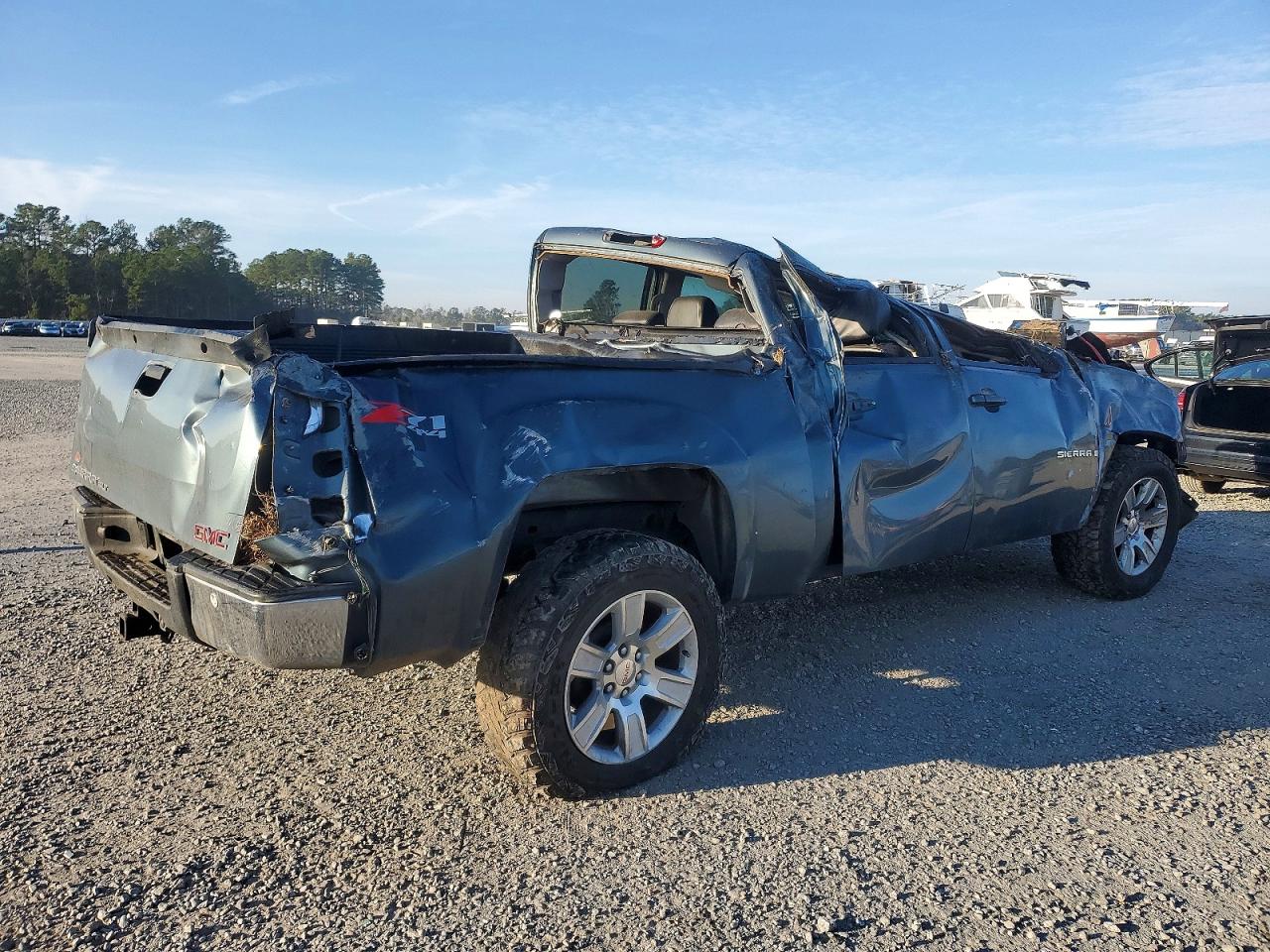 2007 GMC NEW SIERRA K1500 photo 3