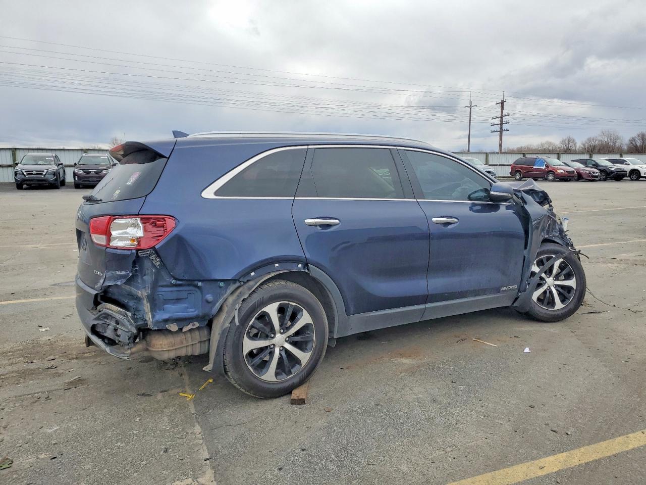 2016 KIA SORENTO EX photo 3