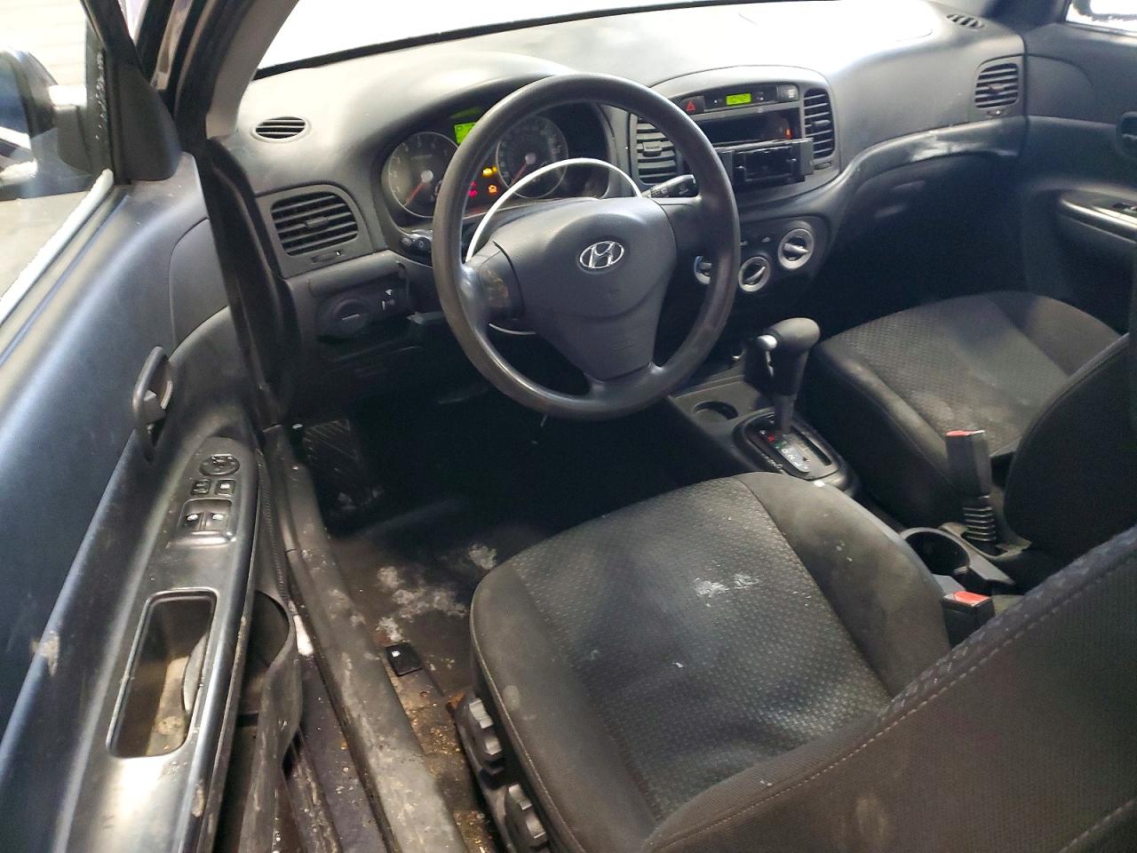 2007 HYUNDAI ACCENT BASE photo 8