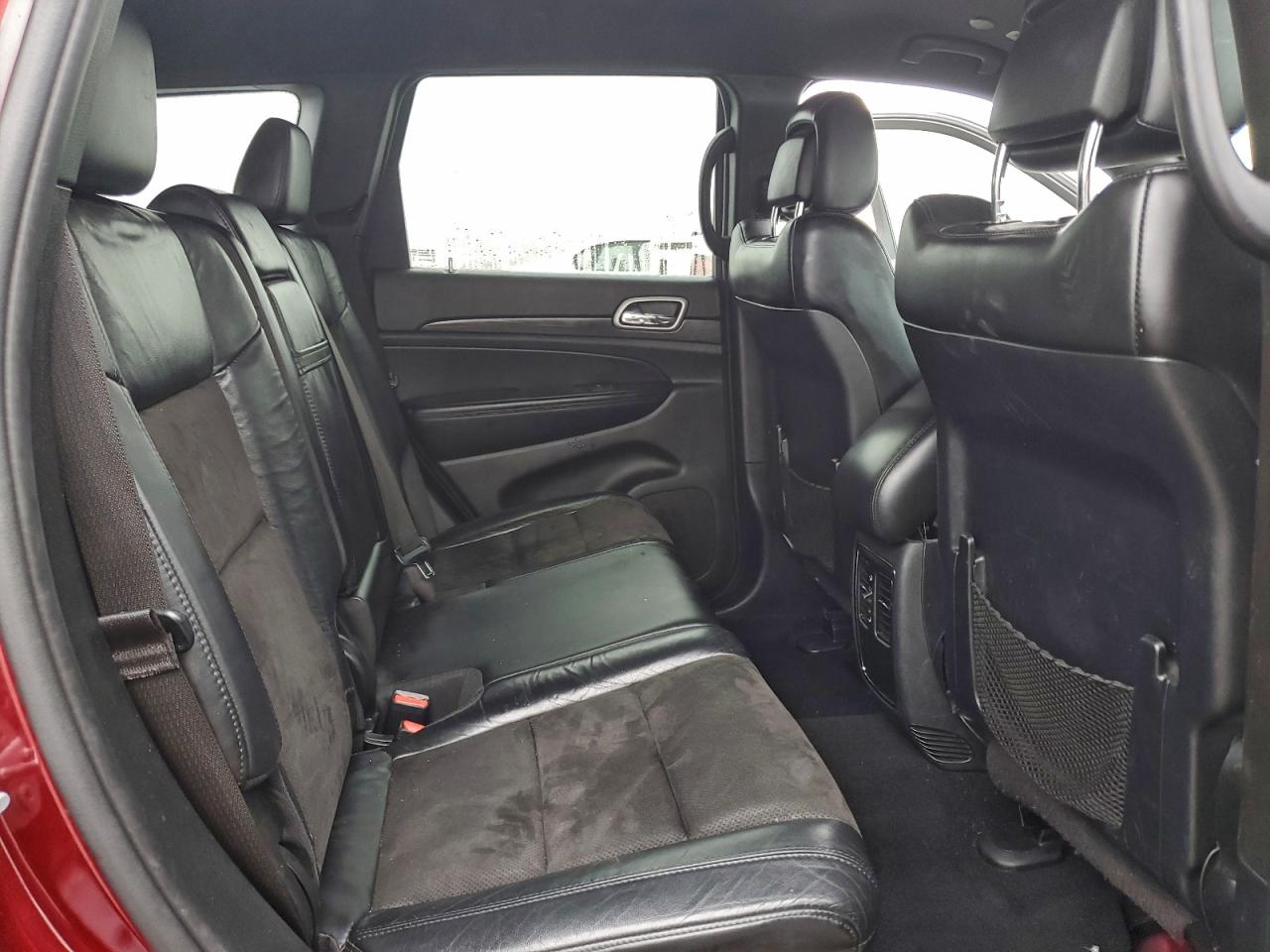 2020 JEEP GRAND CHEROKEE LAREDO photo 21